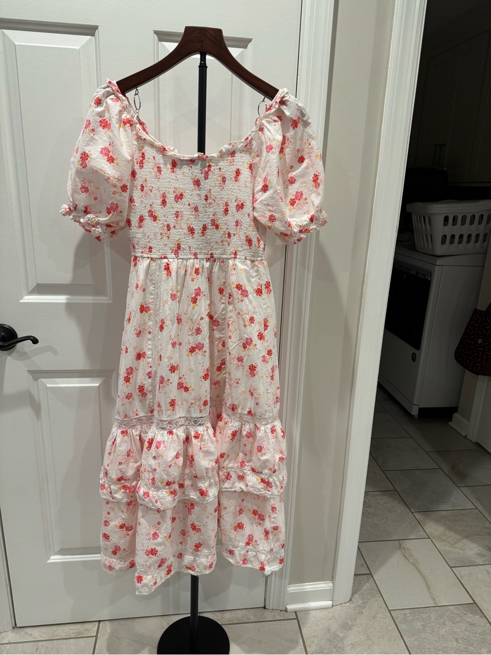 LoveShackFancy Pink & White Floral Puff-Sleeve Midi Dress Summer Feminine Small - Picture 2 of 6